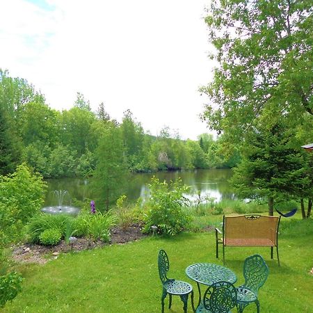 Motel Des Deux Lacs Waterloo Dış mekan fotoğraf
