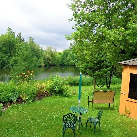 Motel Des Deux Lacs Waterloo Dış mekan fotoğraf