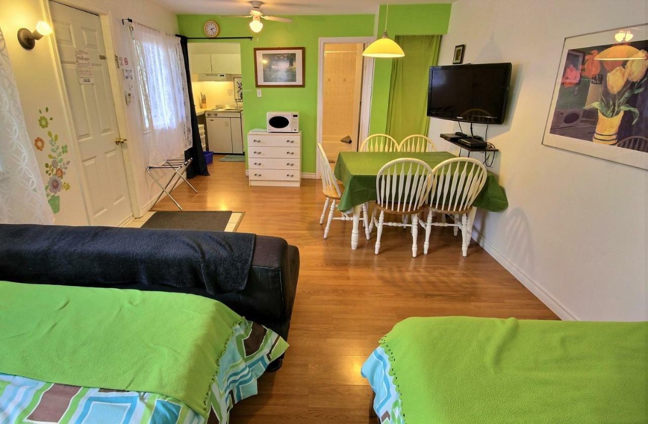 Motel Des Deux Lacs Waterloo Oda fotoğraf