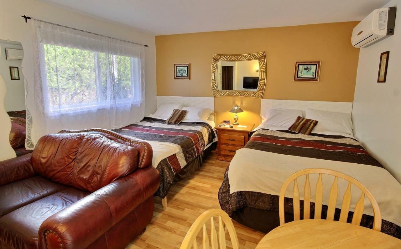 Motel Des Deux Lacs Waterloo Dış mekan fotoğraf